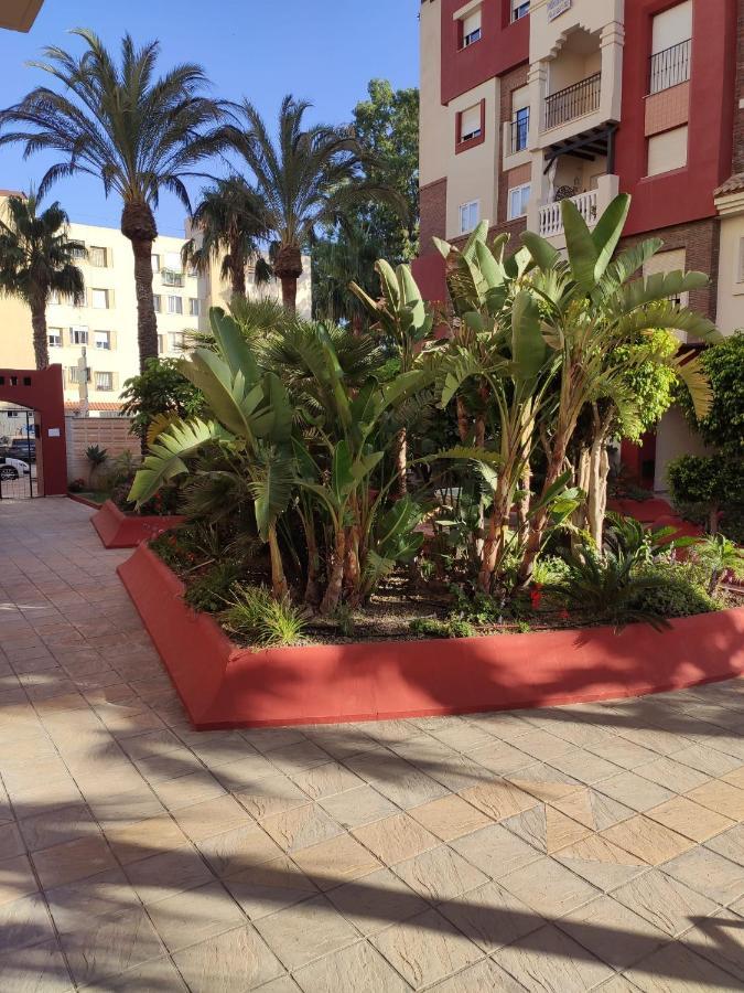 Precioso Atico A Pie De Playa Con Piscina. Leilighet Motril Eksteriør bilde