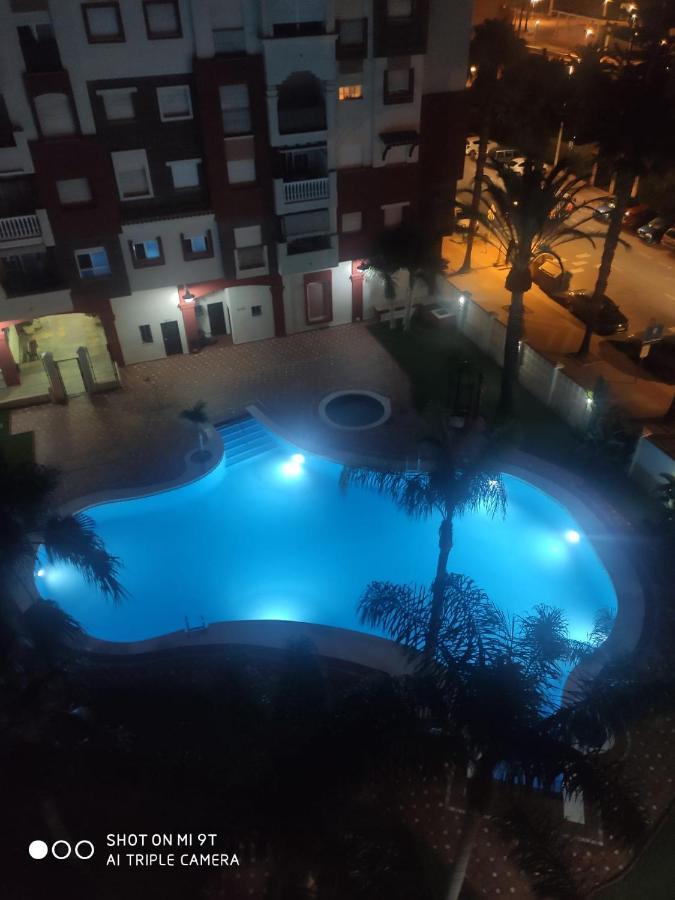 Precioso Atico A Pie De Playa Con Piscina. Leilighet Motril Eksteriør bilde